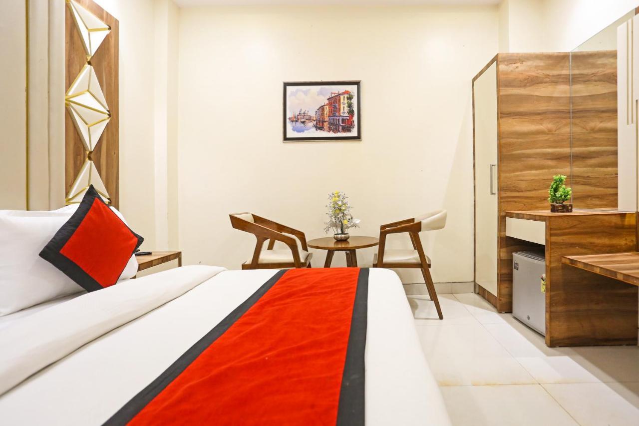 ניו דלהי Frank Stay-Newly Built Worth -2Mins Walk From Rk Ashram Metro Satation מראה חיצוני תמונה