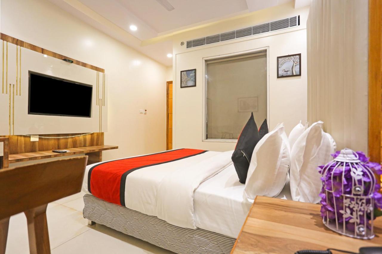 ניו דלהי Frank Stay-Newly Built Worth -2Mins Walk From Rk Ashram Metro Satation מראה חיצוני תמונה