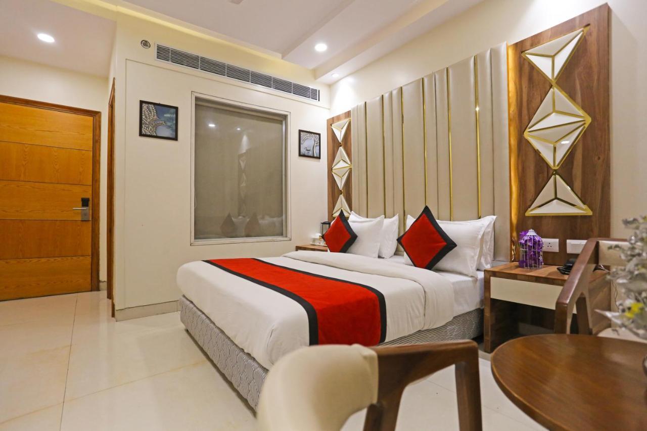 ניו דלהי Frank Stay-Newly Built Worth -2Mins Walk From Rk Ashram Metro Satation מראה חיצוני תמונה